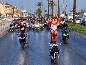 MANAVGAT’TA 5 BİN MOTOSİKLETLİ TOPLANDI
