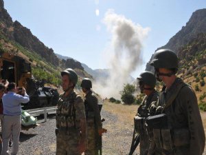 KARAYOLUNA  PKK TUZAGI