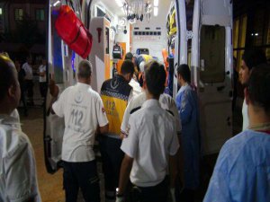 BOMBA YÜKLÜ 2 ARAÇ PATLATTI