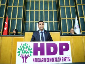 DEMİRTAŞ'A SAVCILIK ŞOKU