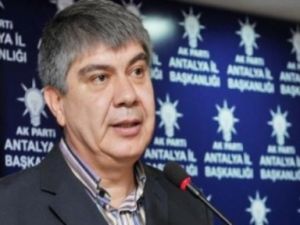 AK Partili Aday'ın Otobüsüne Saldırı