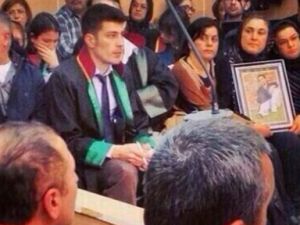 Ali İsmail'in annesi bakışlarıyla cezalandırdı