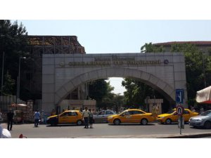 TÜRK TIBBININ İKİ DEVİ İFLASIN EŞİĞİNDE