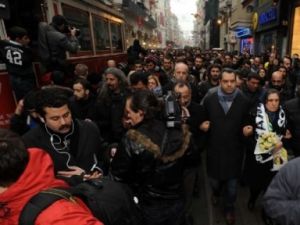 ALİ İSMAİL AİLESİNE POLİS TEHDİDİ