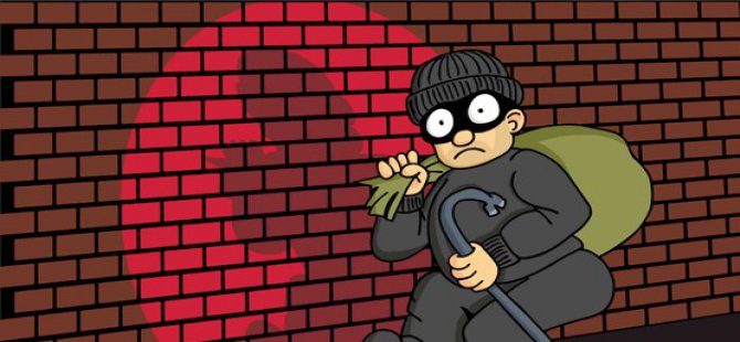 ANTALYA'DA SİLAHLI SOYGUN