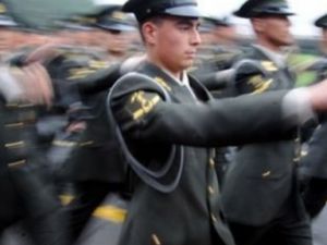 Anayasa Mahkemesi TSK. Disiplin Kanunu'nu kısmen iptal etti.