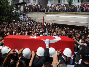 POLİS ARACINA BOMBALI SALDIRI; ŞEHİT VE YARALILAR VAR