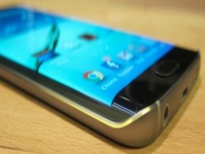 SAMSUNG GALAXY S6 EDGE PLUS FİYATI BELLİ OLDU!