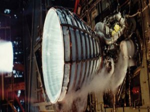 NASA ŞİMDİYE KADARKİ EN GÜÇLÜ ROKET MOTORLARINDAN BİRİNİ TEST ETTİ