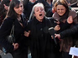 AYVALITAŞ DURUŞMASINDA OLAY ÇIKTI