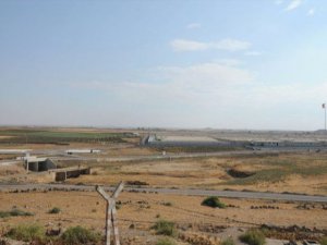 SINIRA BIRAKILAN ESRARENGİZ ÇUVAL