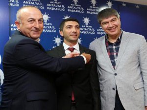 AKP'YE GEÇEN CHP'Lİ ÜYENİN RÜŞVET SKANDALI