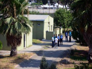 POLİS, GÖREV YERİNDE İNTİHAR ETTİ