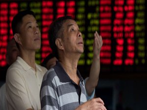 KARA PAZARTESİ MİLYARLARI ERİTTİ