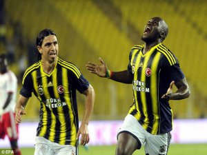FENERBAHÇE'DE ANTRENMANDA 2 EKSİK