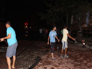 ANTALYA'DA SOSYETE PAZARINDA YANGIN