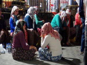 ÇOCUK KAVGASI CİNNETİ; 3 ÖLÜ 2 YARALI