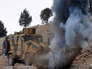 ASKERİ ARACA MAYINLI TUZAK