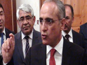 ÇİÇEĞİ BURNUNDA BAKANDAN 2. SKANDAL