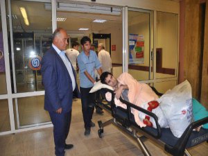 BAŞKAN MAKAM ARACI İLE HASTA TAŞIDI