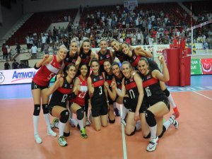 KIZ MİLLİLER İSRAİL'İ DEVİRDİ;3-0