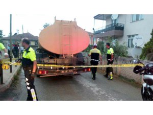 BİSİKLETİYLE TANKERİN ALTINDA KALAN 7 YAŞINDAKİ FURKAN ÖLDÜ