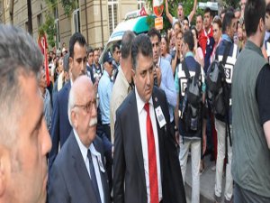 ŞEHİT CENAZESİNDE BİLAL ERDOĞAN SLOGANLARI