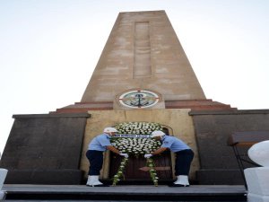 MERSİN'DE ERTUĞRUL FIRKATEYNİ'İ ANDILAR