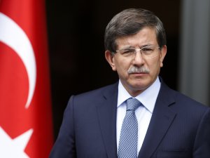DAVUTOĞLU'NDAN MENDERES AÇIKLAMASI