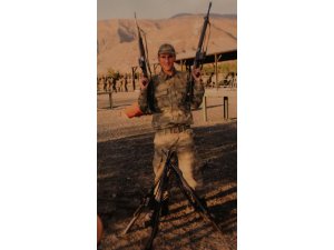 ÇORUMLU ASKER İNTİHAR ETTİ