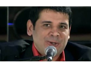 ÜNLÜ SANATÇI TRAFİK KAZASI GEÇİRDİ