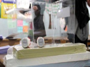 FUAT AVNİ BİR KEZ DAHA BİLDİ