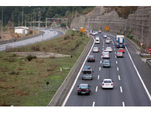 TATİLİN SON GÜNÜNDE DÖNÜŞ YOĞUNLUĞU