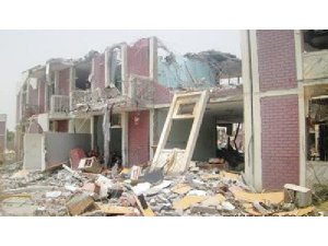 SUUDİ BOMBARDIMANI DÜĞÜNÜ KANA BULADI: 131 ÖLÜ