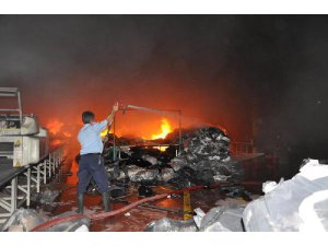 TEKSTİL FABRİKASINDA YANGIN