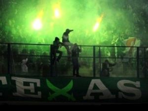 'Başbakan'a destek tezahüratları yapın'