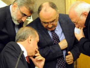 Başbakanın Mikrofonu Açık Kalınca