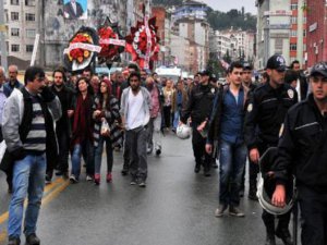 CENAZE TÖRENİNDE ERDOĞAN'A HAKARET SORUŞTURMASI