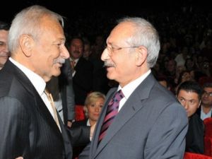 Ünlü türkücü beyin kanaması geçirdi