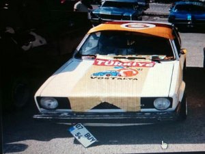 ARACIYLA TIR'IN ALTINDAN GEÇİP YAYINLAYINCA ...