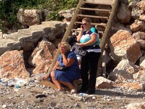 KONYAALTI PLAJINDA RUS TURİST BOĞULDU