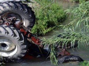 ÇOCUK SÜRÜCÜ KANALA UÇTU