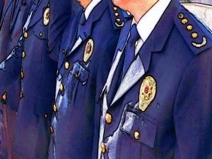 İSTANBUL EMNİYETİNDE 10 KASIM DEPREMİ