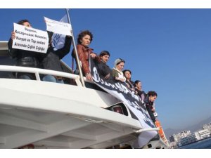 KADINLAR SİLVAN İÇİN VAPUR İŞGAL ETTİ