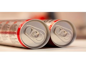 ENERJİ İÇECEKLERİ NE KADAR MASUM?