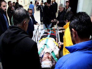 FUTBOL HAKEMLERİ KAZA YAPTI: 1 ÖLÜ, 4 YARALI