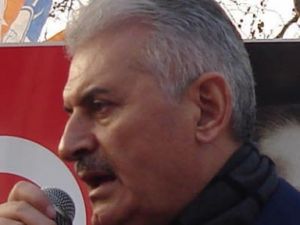 Binali Yıldırım'a İzmir'de Şok