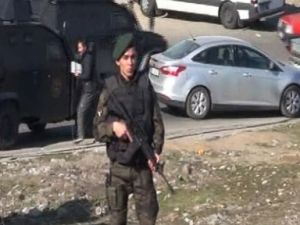 BOMBA PATLADI 2 AĞIR YARALI