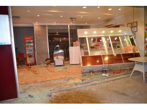 FREN YERİNE GAZA BASINCA BAKLAVACIYA GİRDİ