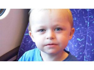 BİR SABAH KALKTI KONUŞMAYI UNUTTU